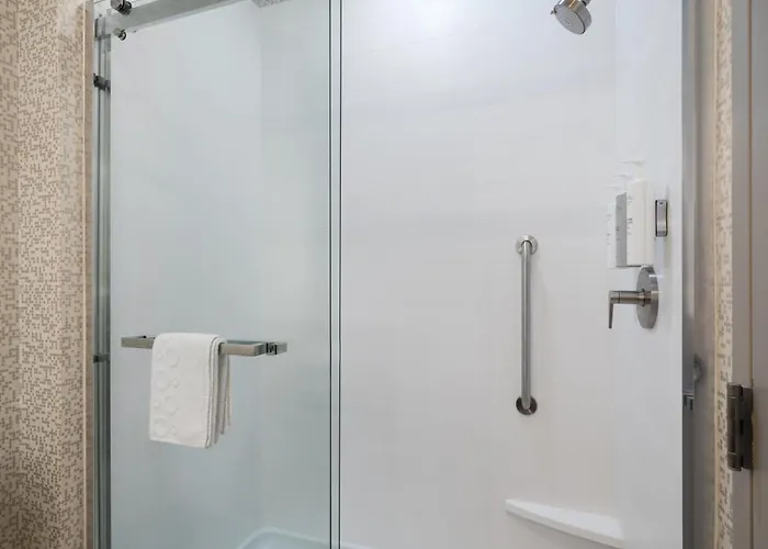 Home2 By Hilton Medical Center 3*