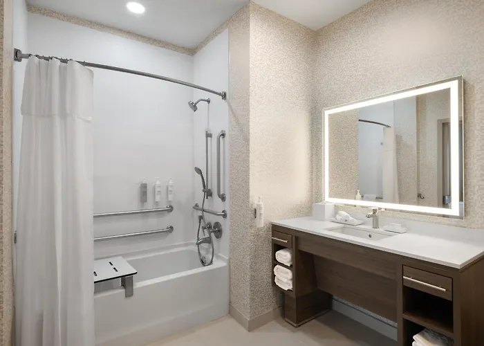 Hotel Home2 By Hilton Medical Center