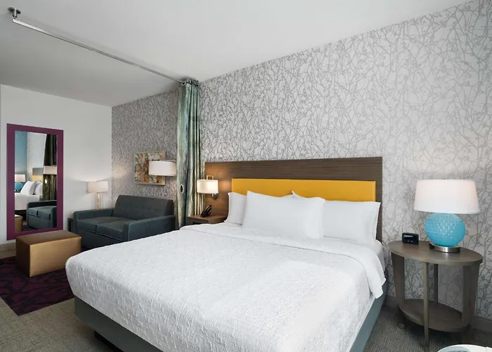 Home2 By Hilton Medical Center 3*